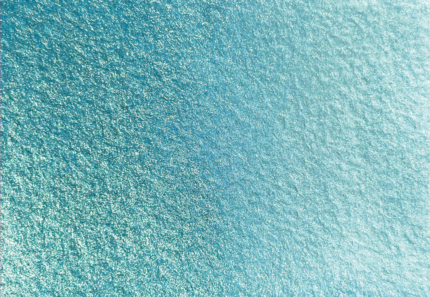 AG 635 Iridescent Aquamarine