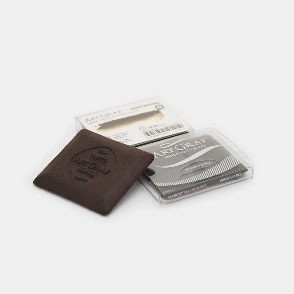 Mörkbrun skräddarkrita