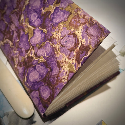 Vi viker egna skissböcker